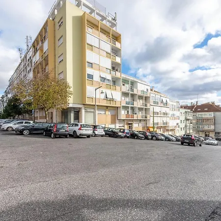 Guestready - Florindas 23 4e Lissabon